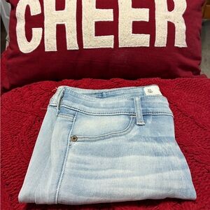 Abercrombie Classic Light Blue Skinny Jeans
